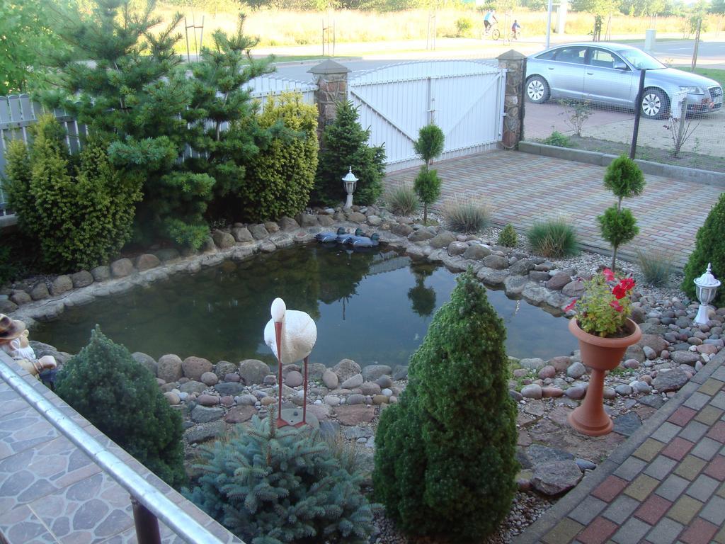 Zelta Pirts Guest House Ventspils Exterior photo