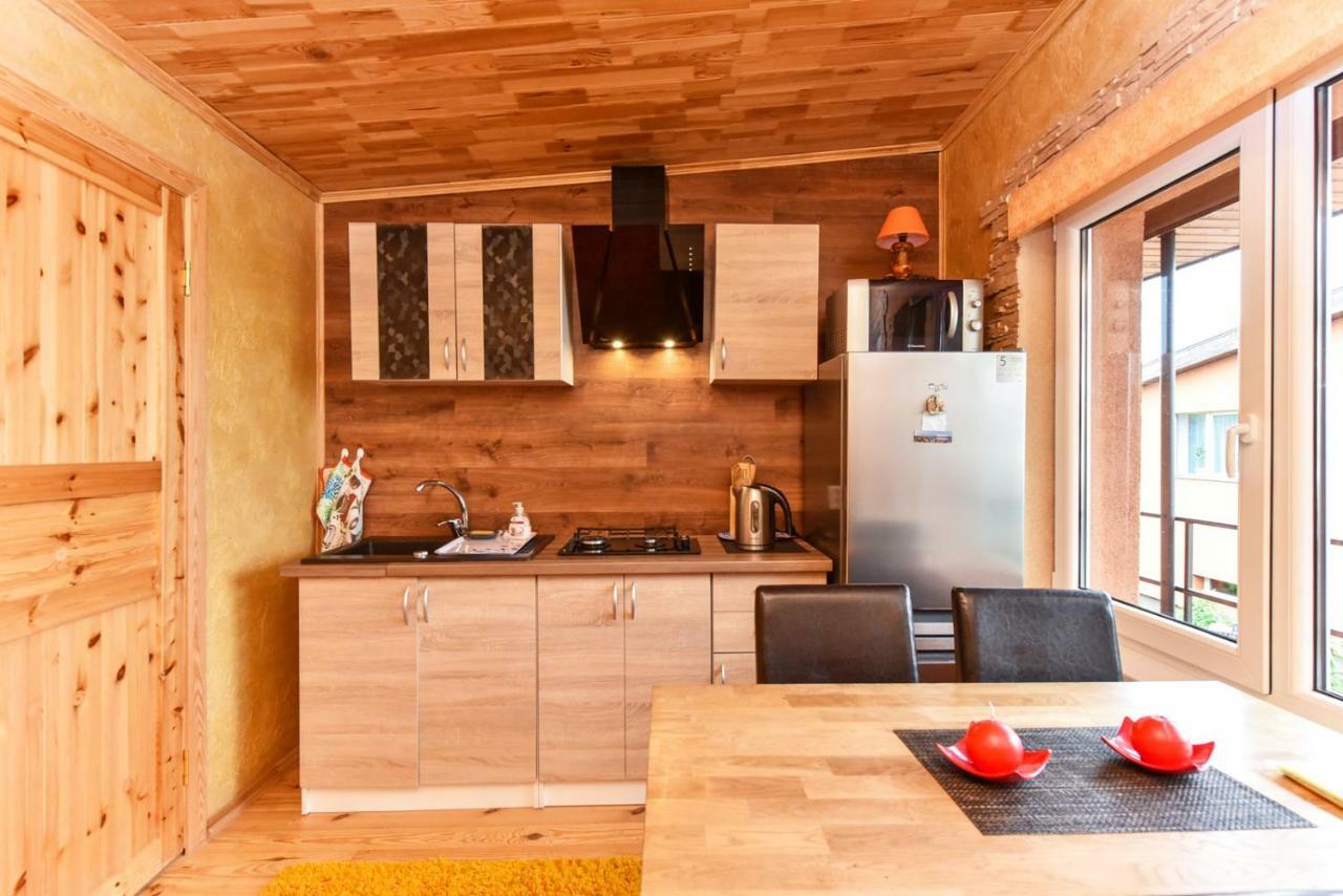 Zelta Pirts Guest House Ventspils Exterior photo